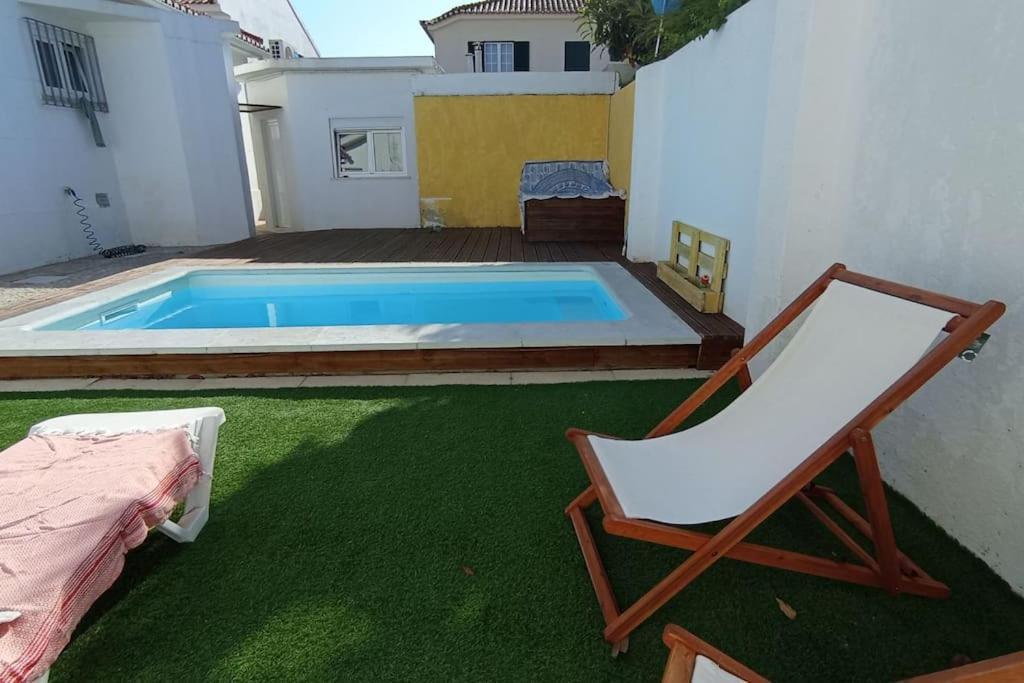 Private Small Studio In Costa De Caparica Bagian luar foto
